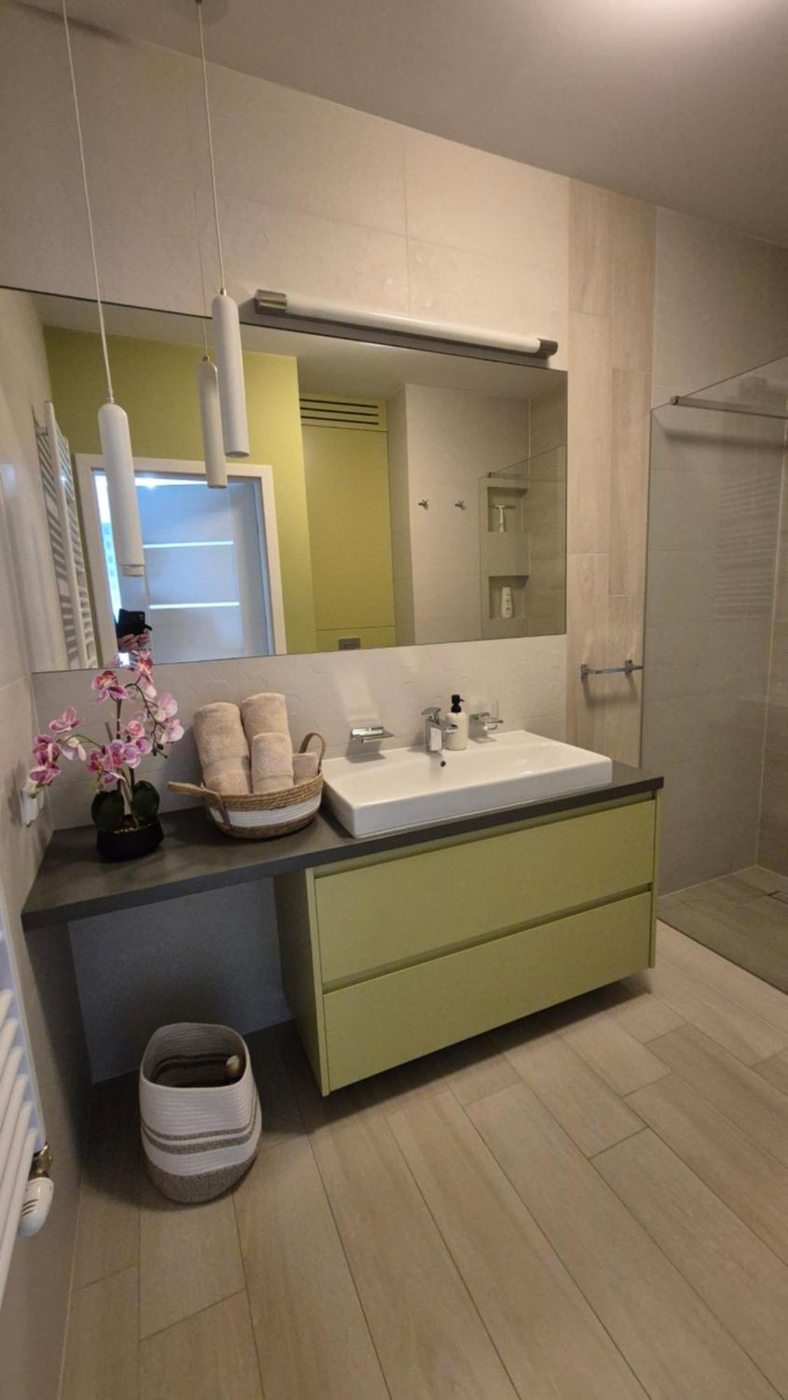 Boznicza Old Town Lux Apartment, Self Check-In 24H, Free Parking Poznan Luaran gambar