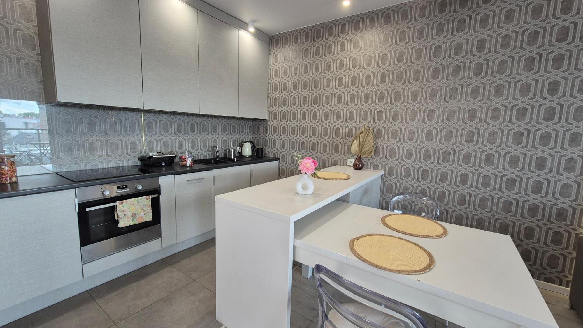 Boznicza Old Town Lux Apartment, Self Check-In 24H, Free Parking Poznan Luaran gambar
