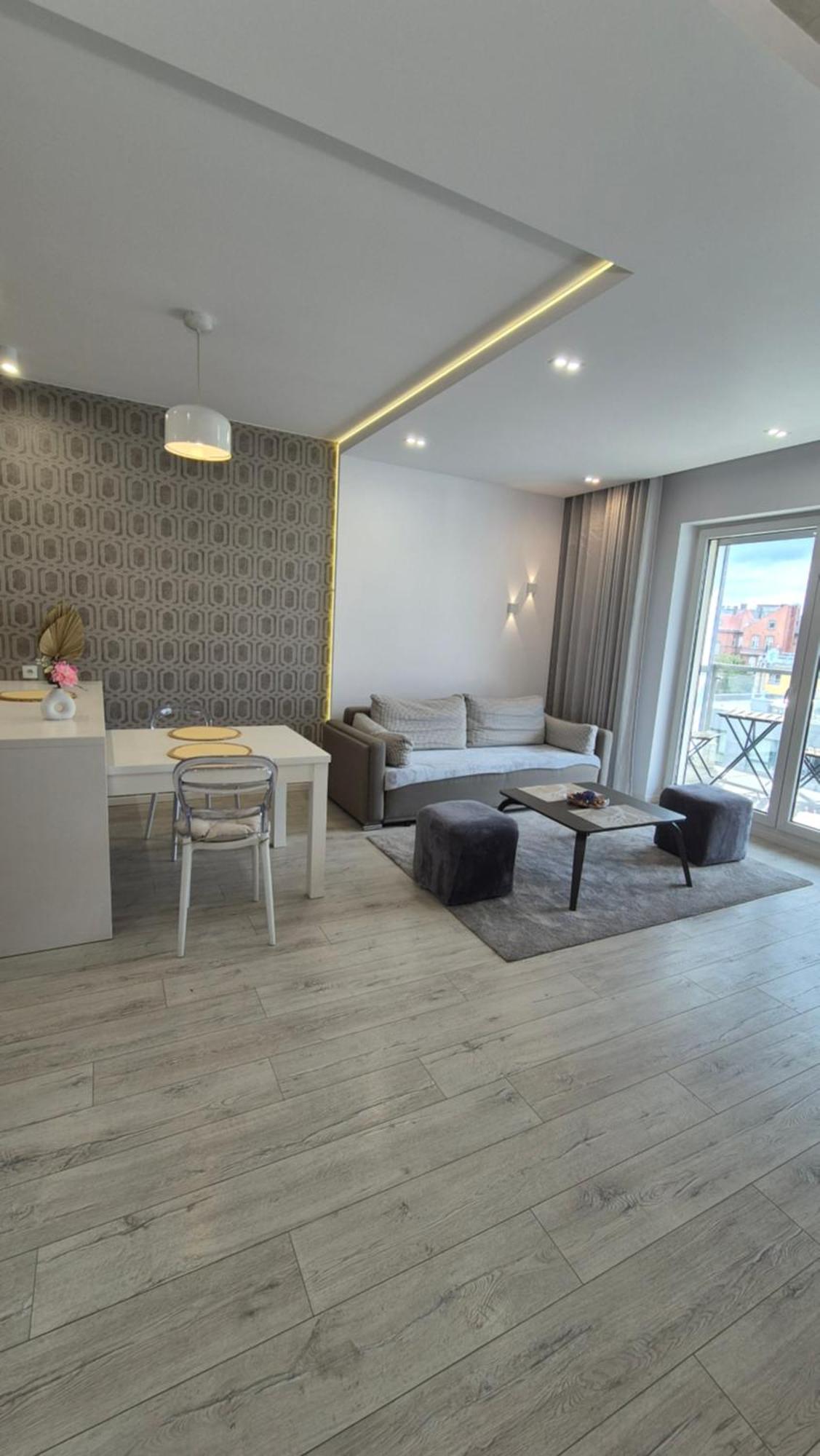 Boznicza Old Town Lux Apartment, Self Check-In 24H, Free Parking Poznan Luaran gambar